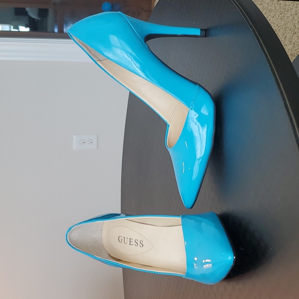 Guess Pumps Size 6.5